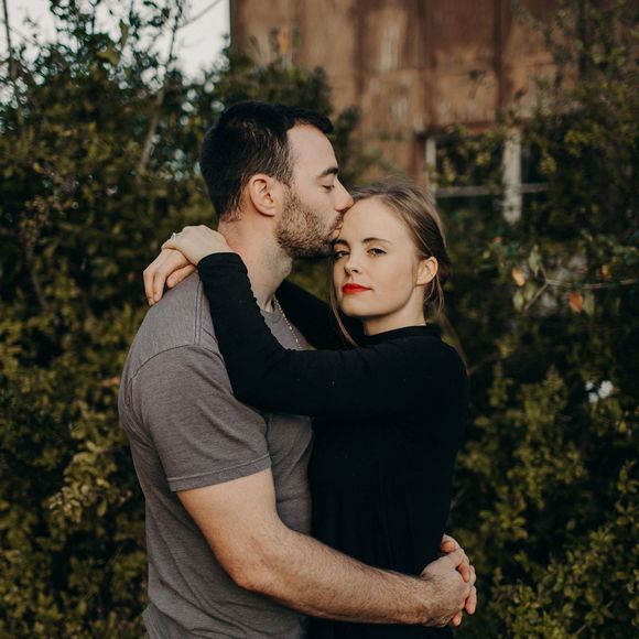 Meet your Posher, Danielle - Picture 1 of 1